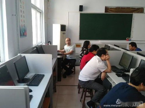 鹤壁二中开展电脑基本操作及技巧培训活动